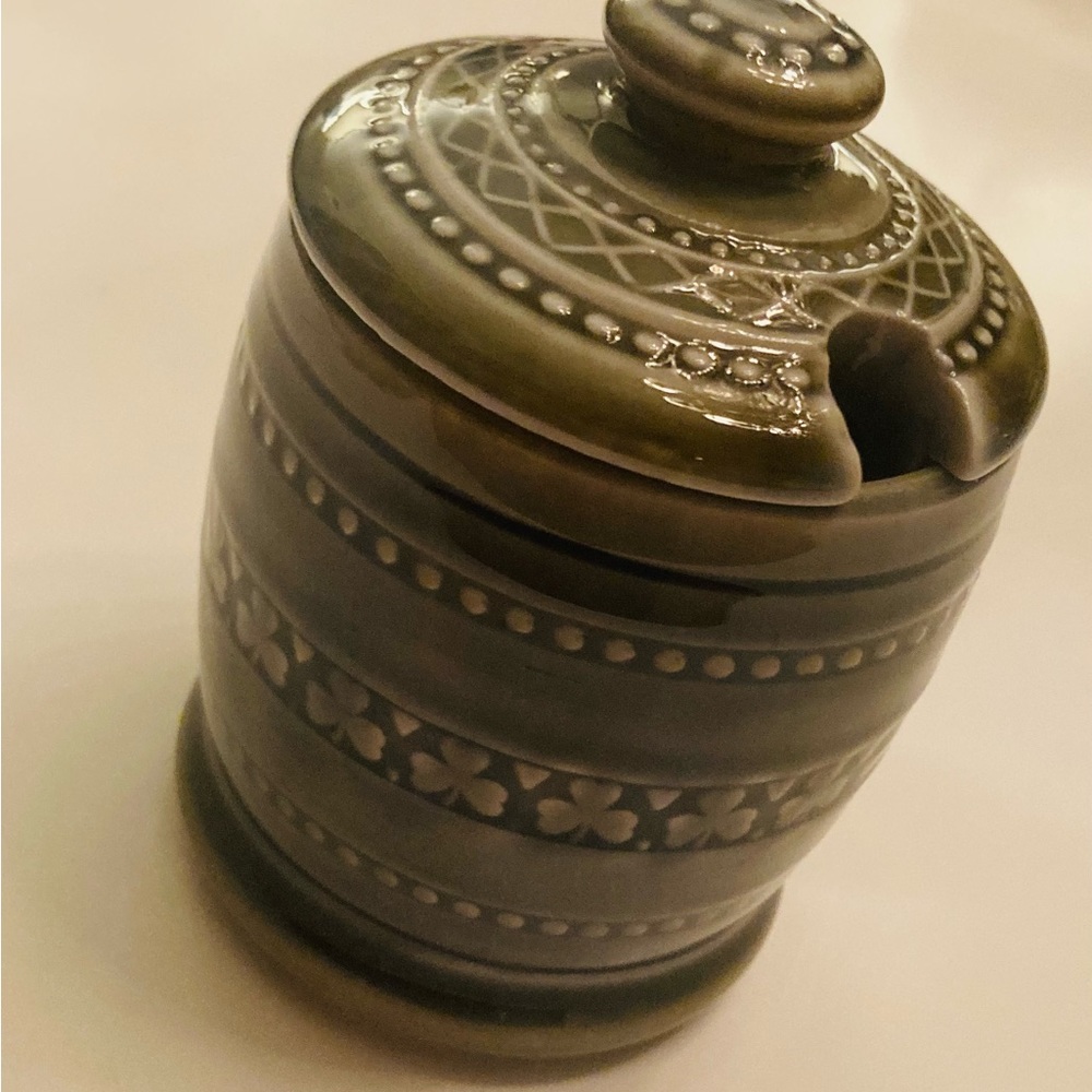 Vintage Irish porcelain honey or jam, mustard pot,spoon slot made in England - Picture 2 of 12